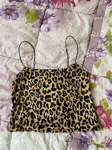 leopar crop