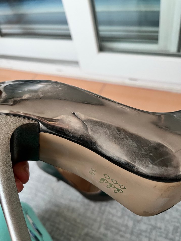 Gri Parlak Stiletto  Kadın Topuklu - Görsel 2