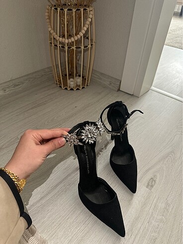 Siyah stiletto