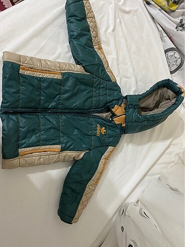 24-36 Ay Beden Adidas mont
