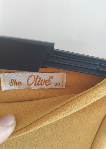 Sarı İpek Görünümlü Kadın Kumaş Pantolon - Görsel 2