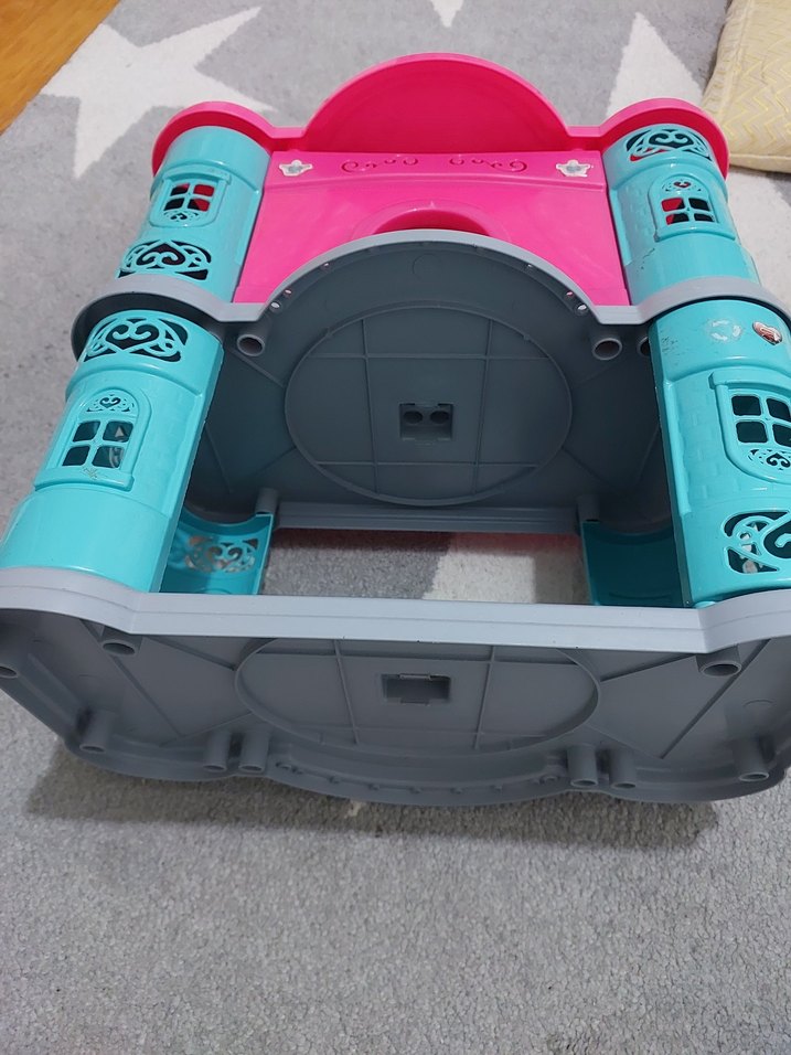 Renkli Pembe Oyun Kalesi - Görsel 4