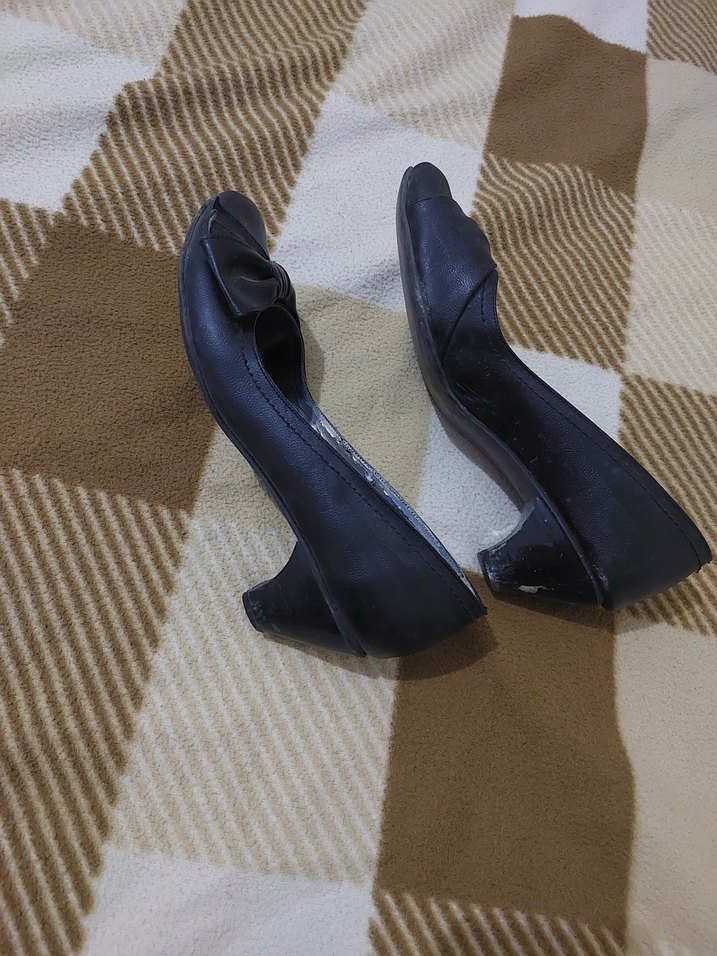 Siyah Klasik Dolgu Topuklu Kadın Ayakkabı - Görsel 2