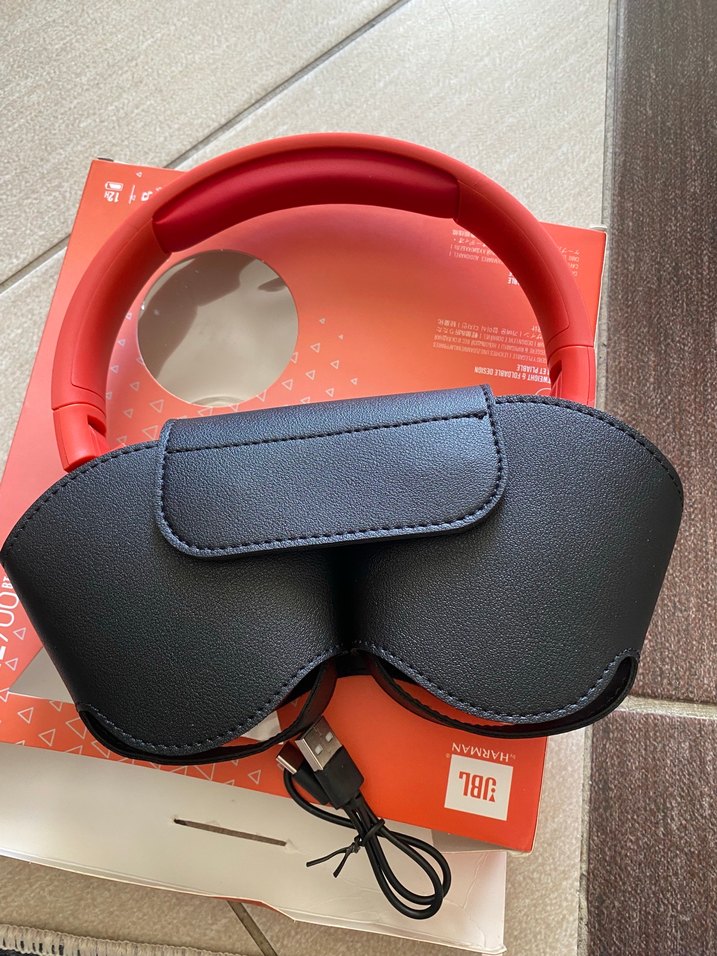 JBL Kırmızı Kablosuz Kulaklık - Görsel 5