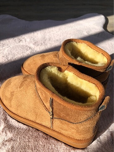 38 Beden Ugg Ultra Mini Chestnut