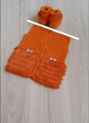Örgü Bebek Yeleği