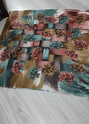 Desenli Yazma/Eşarp