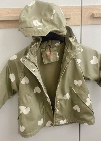 Zara Zara kız çocuk yagmurluk