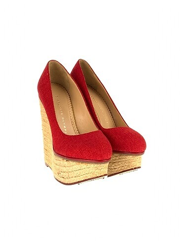 Vero Moda Vero Moda Dolgu Topuk %70 İndirimli.
