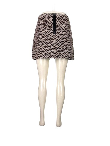 36 Beden Stradivarius Mini Etek %70 İndirimli.