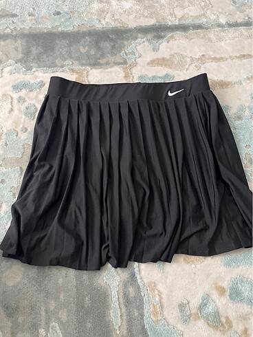 Nike şortlu etek