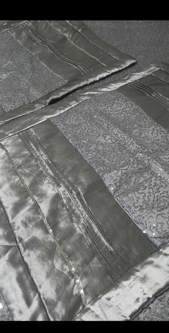 Gri parlak 2 yastık kılıfı yatak örtüsü - Görsel 3