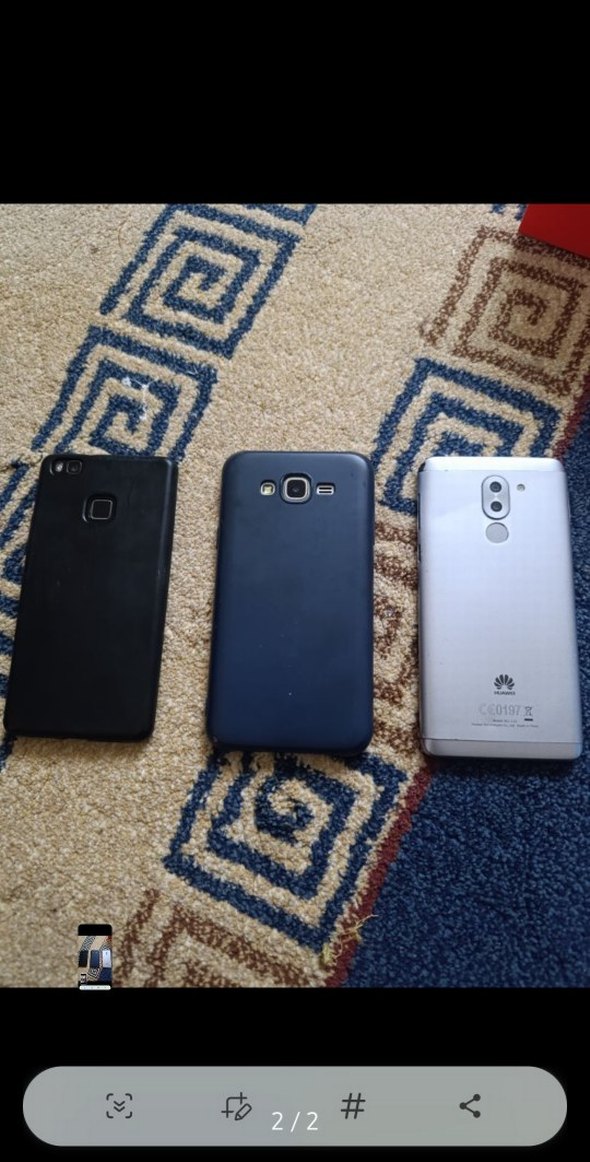 Üç Adet Android Telefon Gri ve Siyah - Görsel 2