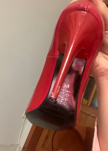 Parlak Kırmızı Stiletto Topuklu Kadın Ayakkabı - Görsel 3