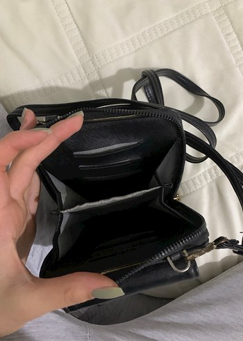 Siyah Deri Kadın Çapraz Çanta - Görsel 3