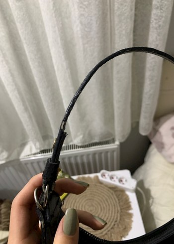 Zara Siyah Deri Kemerli Kadın Çanta - Görsel 2