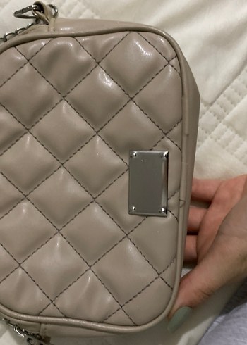 Bej Zincir Detaylı Kadın Deri Çanta - Görsel 2