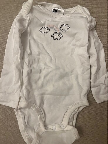 H&M H&M bodysuit 2 li