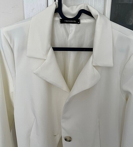 Trendyol & Milla Blazer beyaz ceket
