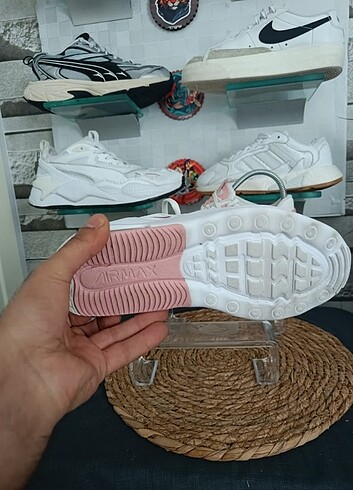 36,5 Beden Orijinal Nike Wmns Air Max Bolt Spor Ayakkabı
