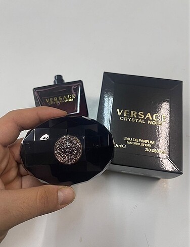 Beden Versace Crystal Noir 90ml Edp