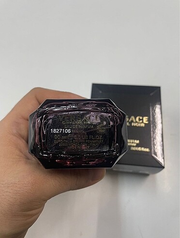 Beden Renk Versace Crystal Noir 90ml Edp