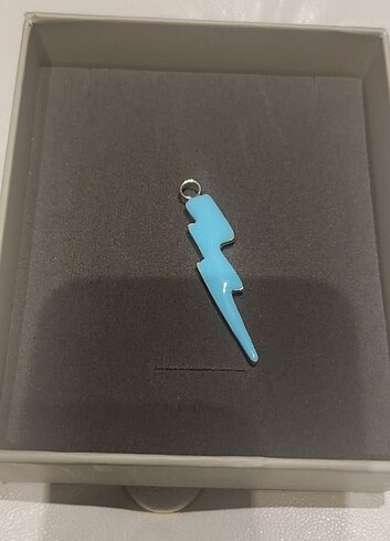 Mers charm I surrender