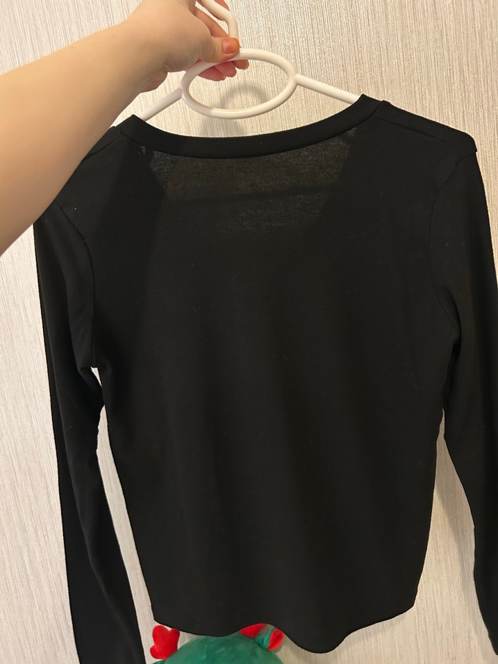 Siyah V Yakalı Süet Kadın Kazak - Görsel 2