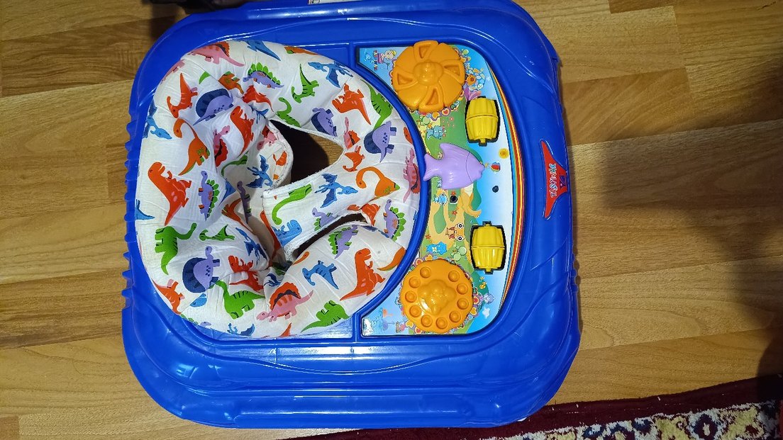 Renkli Mavi Bebek Yürüteci - Görsel 3