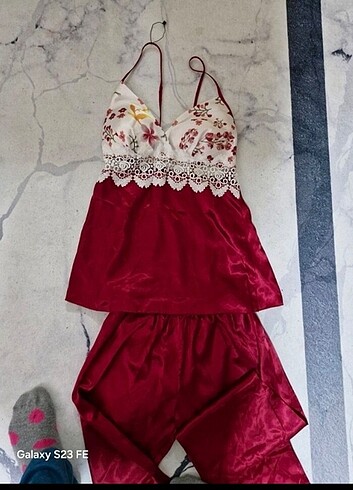 Diğer Yeni seten pijama takımı