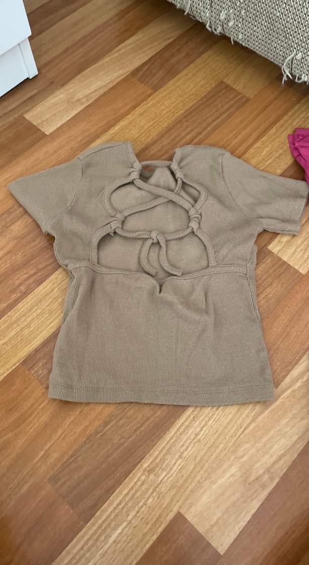 Bej sırtı bağlamalı çorap - Görsel 2