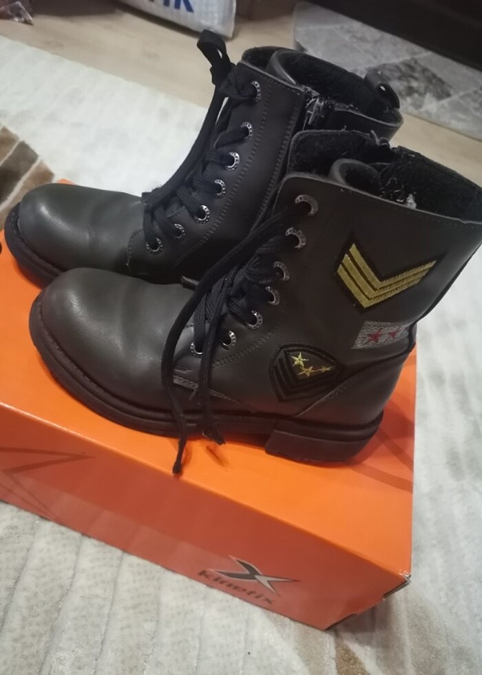 31 numara kız çocuk asker botu  - Görsel 2
