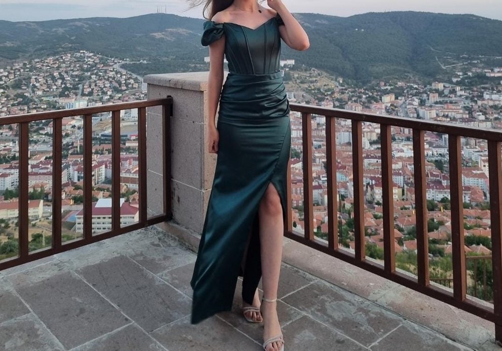 Kadın Uzun Parlak Haki Straplez Elbise - Görsel 3