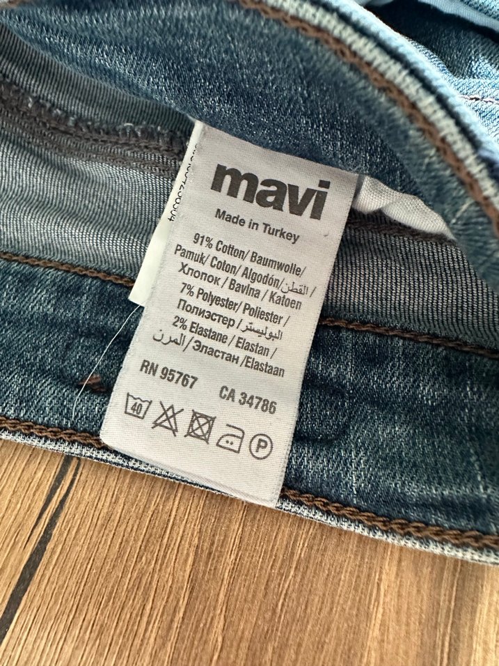 Kadın Mavi Kot Pantolon - Görsel 4