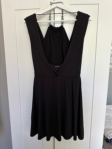 Guess Sirt Detayli Siyah Elbise - Görsel 2