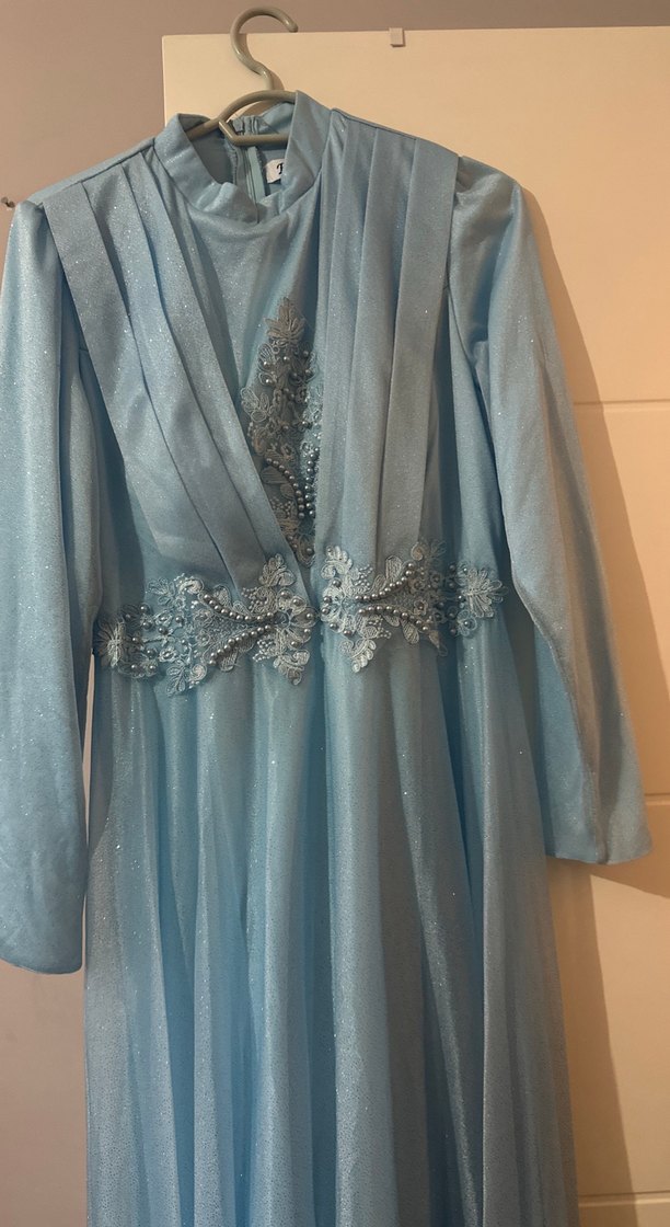 Mavi Uzun Kollu Nakışlı Kadın Abiye Elbise - Görsel 2