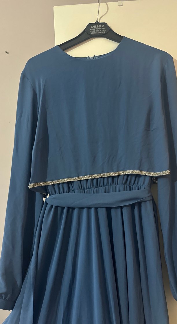 Mavi Uzun Kollu Salaş Uzun Elbise - Görsel 2