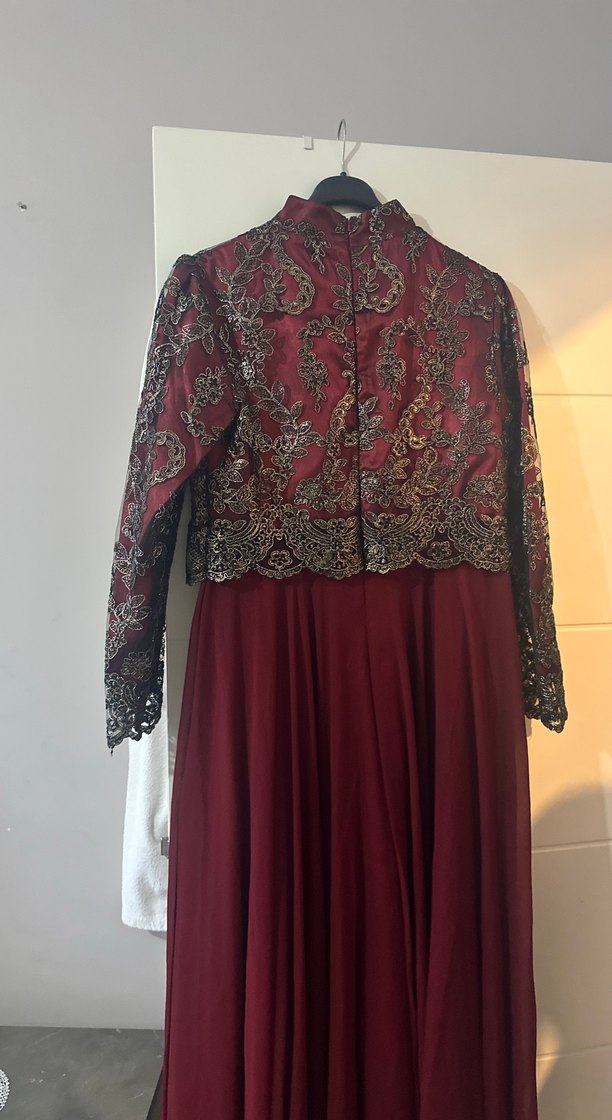 Bordo Uzun Kollu Dantel Detaylı Abiye Elbise - Görsel 3