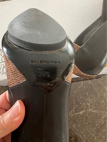 39,5 Beden camel Renk Muhteşem balenciaga