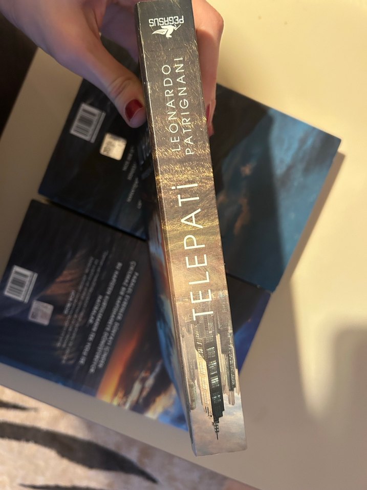 Leonardo Patrignani Üçlemesi: Hafıza, Ütopya, Telepati - Görsel 5