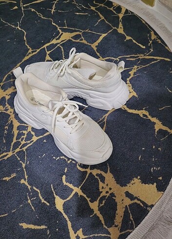 lcw sneaker