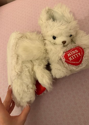 Kürklü Beyaz Nakışlı Kulaklı PANDUFF - Görsel 3