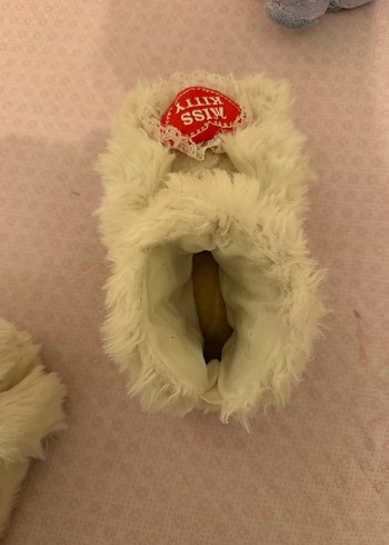 Kürklü Beyaz Nakışlı Kulaklı PANDUFF - Görsel 9