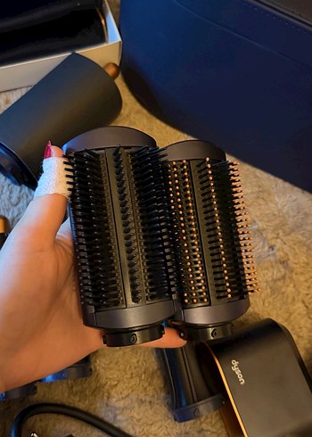 Dyson Airwrap Complete Saç Şekillendirici Seti Siyah - Görsel 6