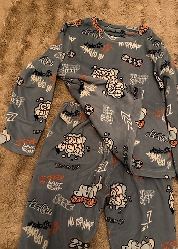 Gri Baskılı Uzun Kollu Rahat Pijama Takımı - Görsel 6