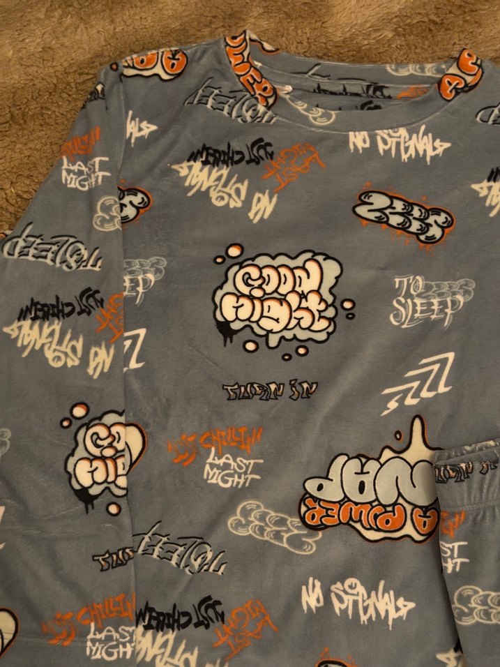 Gri Baskılı Uzun Kollu Rahat Pijama Takımı - Görsel 2