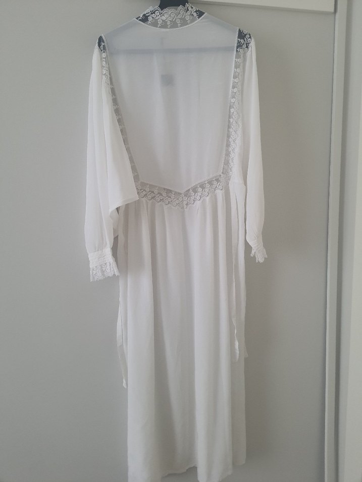 Çeyizlik tafta sabahlık ve gecelik takım - Görsel 3