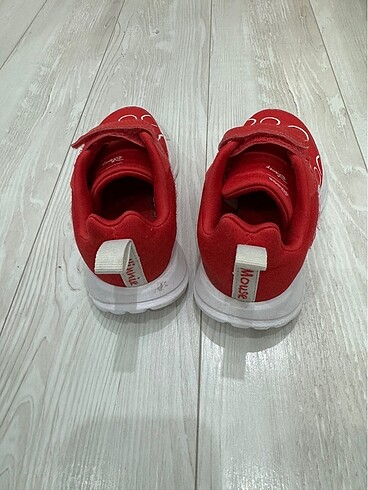 30 Beden Adidas Spor ayakkabı