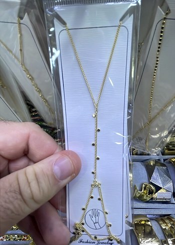 Altın Renkli Zincir Detaylı Kadın El Zinciri - Görsel 12