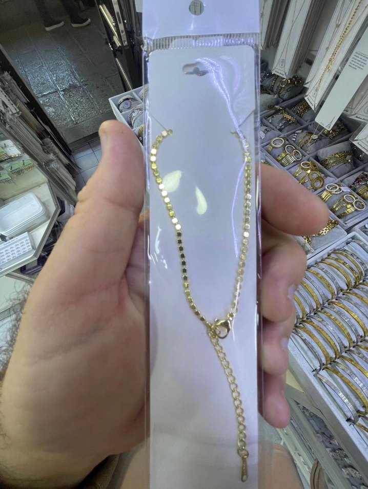 Uzun Zincir Detaylı Altın Renkli Yılan Desenli Kolye - Görsel 3